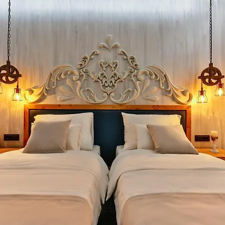 Boutique Tate By Aycon 4* بودفا